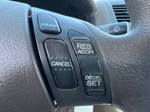 Used 2004 Honda Accord LX image 20