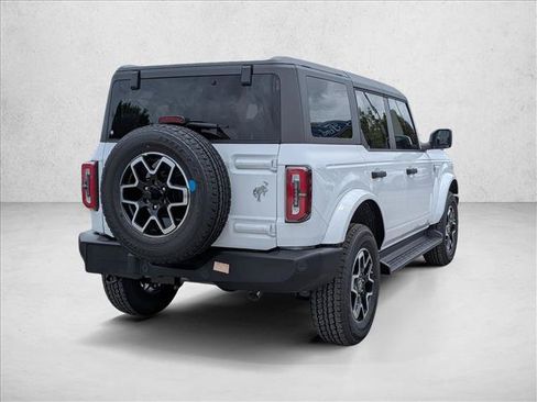New 2026 Ford Bronco Outer Banks AWD/4WD image 2