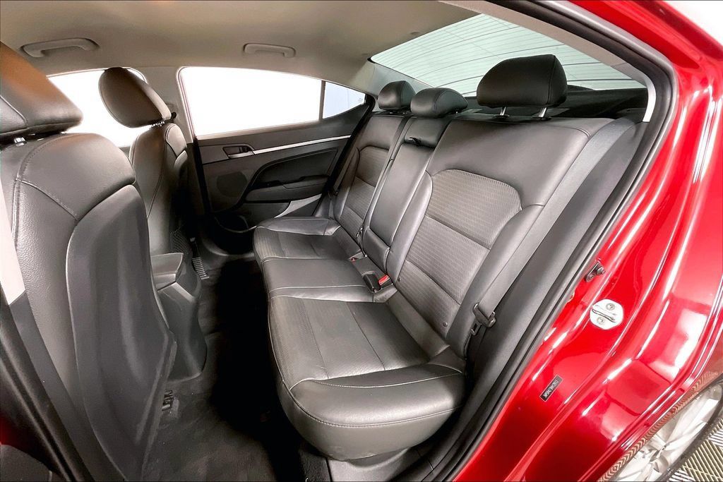Used 2017 Hyundai Elantra Limited FWD image 24
