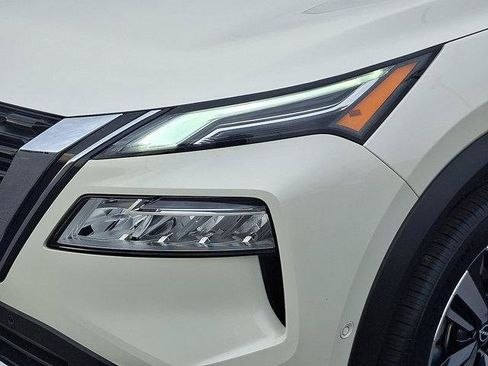 Used 2023 Nissan Rogue Platinum w/ Platinum Premium Package image 9