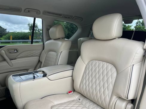 Used 2019 INFINITI QX80 Luxe w/ Proactive Package AWD/4WD image 23