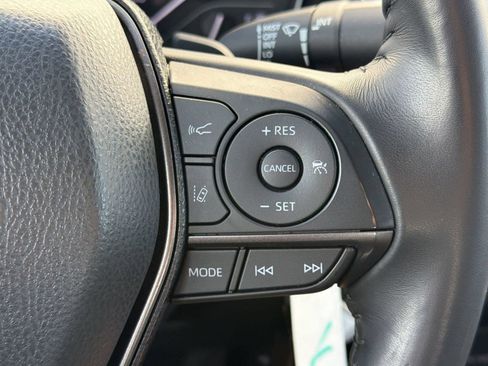 Used 2024 Toyota Camry SE FWD image 19