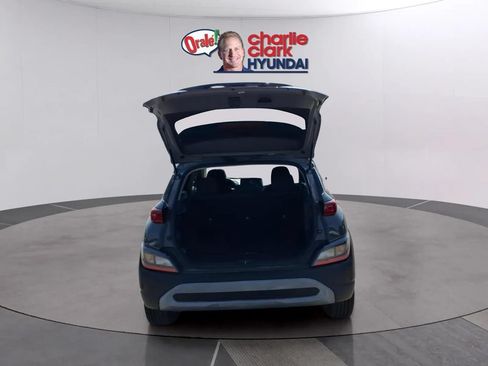 Used 2023 Hyundai Kona SEL w/ Cargo Package FWD image 9