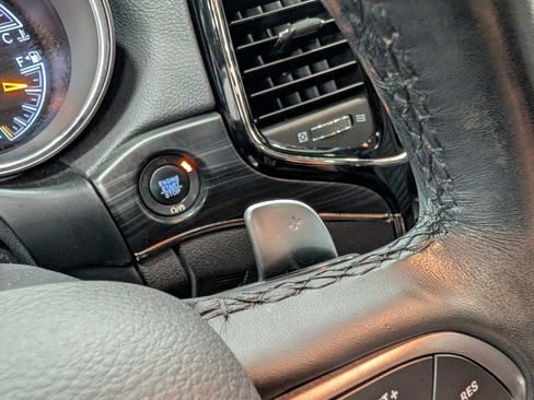 Used 2019 Jeep Grand Cherokee Limited X AWD/4WD image 25