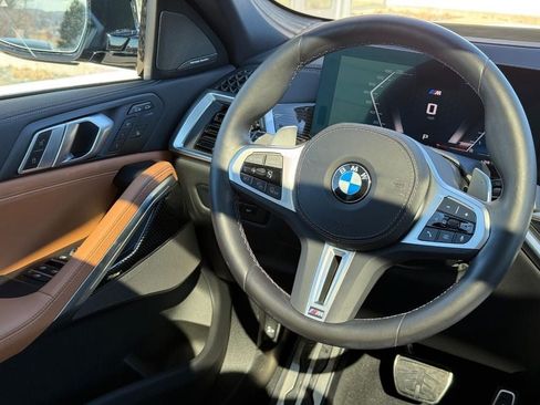 Used 2025 BMW X6 M60i AWD/4WD image 23