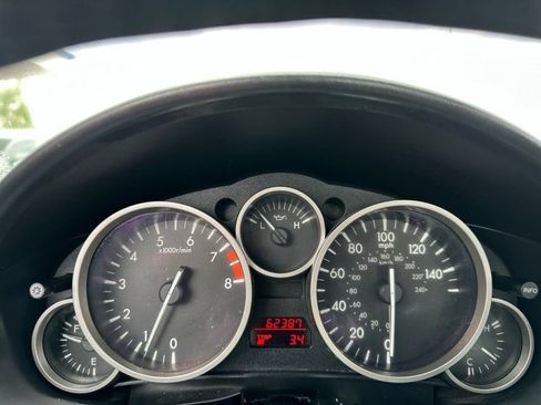Used 2014 MAZDA MX-5 Miata Grand Touring RWD image 17