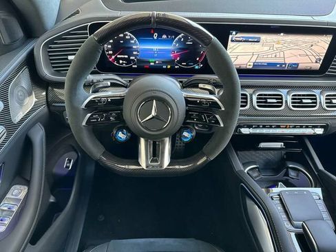 New 2025 Mercedes-Benz GLS 63 AMG 4MATIC image 14
