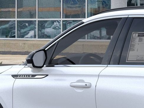 Used 2026 Lincoln Corsair Premiere image 20