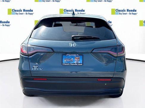Certified 2023 Honda HR-V LX image 7