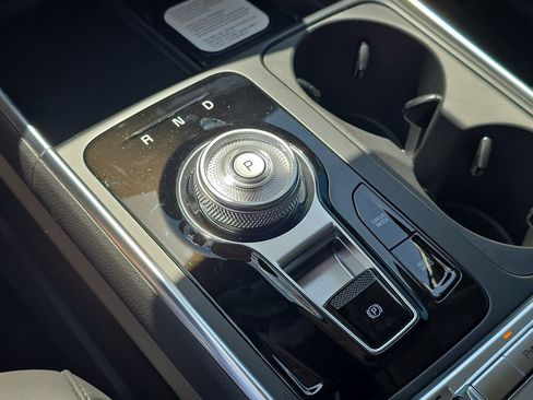 New 2026 Kia Carnival SX FWD image 28
