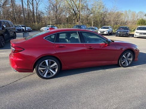 Used 2021 Acura TLX Advance image 8