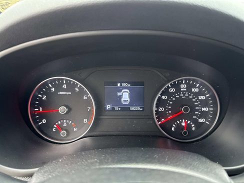 Used 2020 Kia Sportage LX image 37