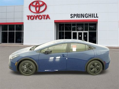 New 2026 Toyota Prius SE image 3