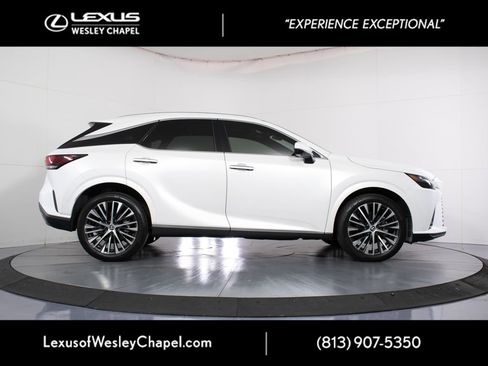 Used 2024 Lexus RX 350 Premium Plus w/ Convenience Package FWD image 4