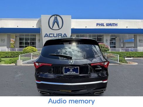 Certified 2022 Acura MDX w/ Technology Package FWD image 8