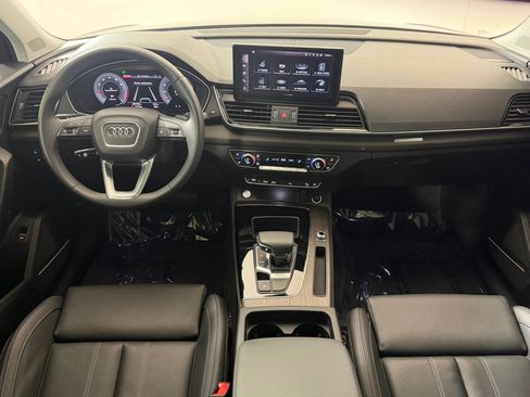 Used 2024 Audi Q5 2.0T Premium Plus w/ Premium Plus Package AWD/4WD image 14