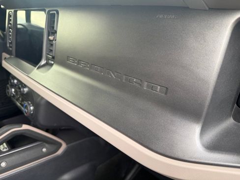 Used 2024 Ford Bronco Big Bend AWD/4WD image 32
