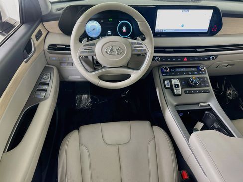 Used 2023 Hyundai Palisade Limited AWD/4WD image 23