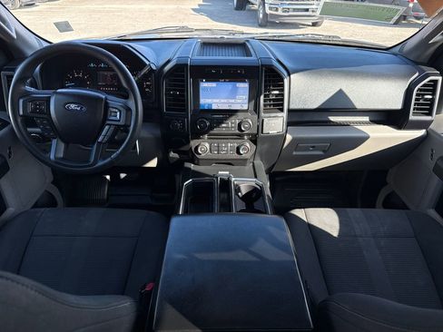 Used 2017 Ford F150 XL w/ Equipment Group 101A Mid image 6