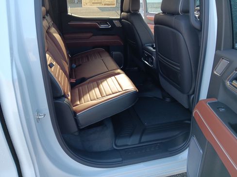 New 2026 GMC Sierra 1500 Denali Ultimate image 15