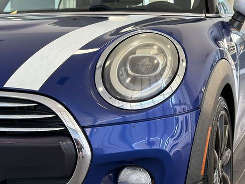 Used 2019 MINI Cooper Convertible FWD image 11