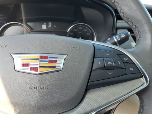 Used 2023 Cadillac XT5 Premium Luxury AWD/4WD image 25