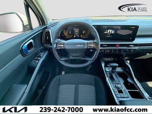 New 2026 Kia Sorento LX FWD image 15