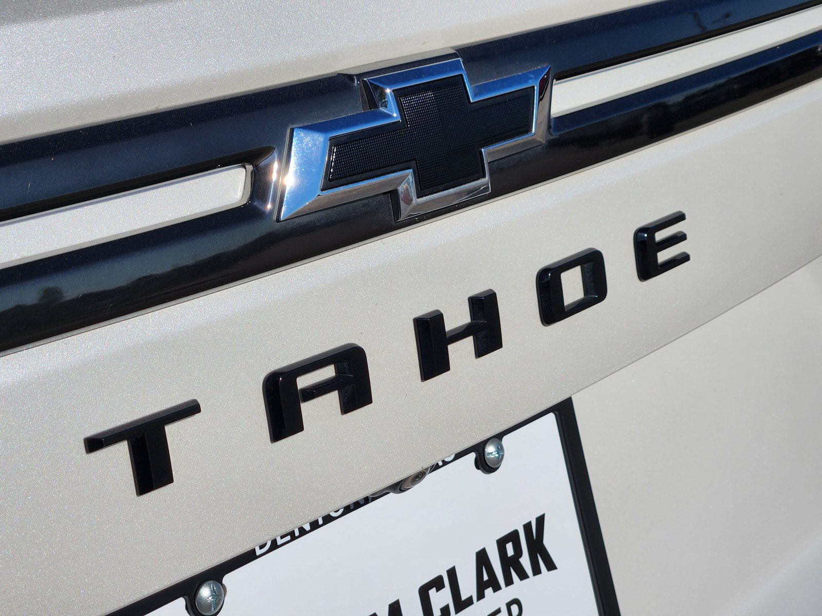 Used 2022 Chevrolet Tahoe Z71 w/ Z71 Off-Road Package AWD/4WD image 29