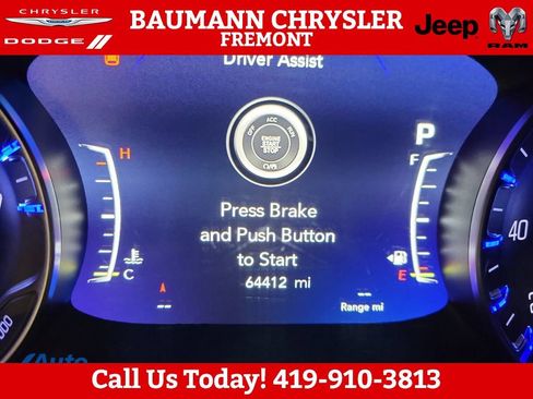 Used 2024 Chrysler Pacifica Touring-L FWD image 21