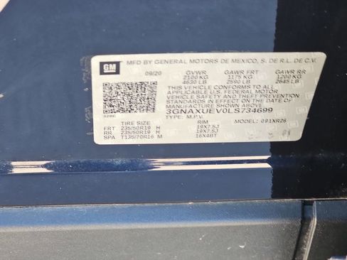 Used 2020 Chevrolet Equinox LT w/ Sport Edition image 39