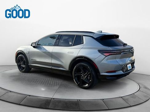 Used 2025 Chevrolet Equinox EV RS image 3