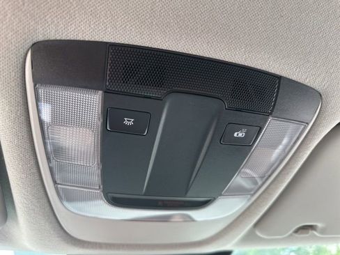 Used 2024 Kia Seltos LX image 9