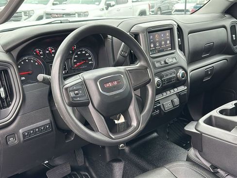Used 2022 GMC Sierra 2500 Pro w/ Convenience Package image 12