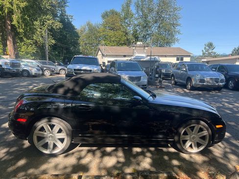 Used 2005 Chrysler Crossfire Convertible RWD image 6