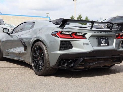 Used 2024 Chevrolet Corvette Stingray Premium Conv w/ Battery Protection Package RWD image 3