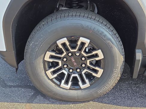 New 2026 GMC Sierra EV Elevation w/ Premium Package image 7