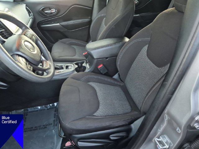 Used 2020 Jeep Cherokee Latitude AWD/4WD image 17