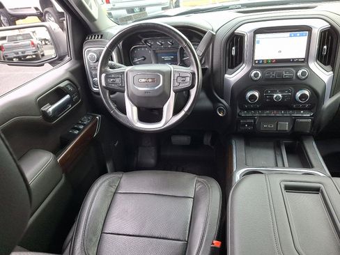 Used 2019 GMC Sierra 1500 SLT image 14
