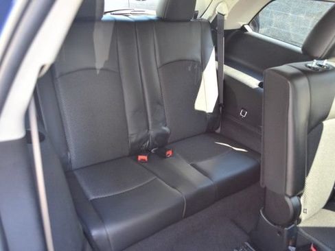 Used 2017 Dodge Journey Crossroad w/ Popular Equipment Group AWD/4WD image 39