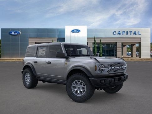 New 2025 Ford Bronco Badlands AWD/4WD image 7
