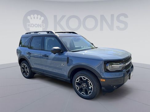 New 2026 Ford Bronco Sport Outer Banks w/ Outer Banks Tech Package+ AWD/4WD image 2
