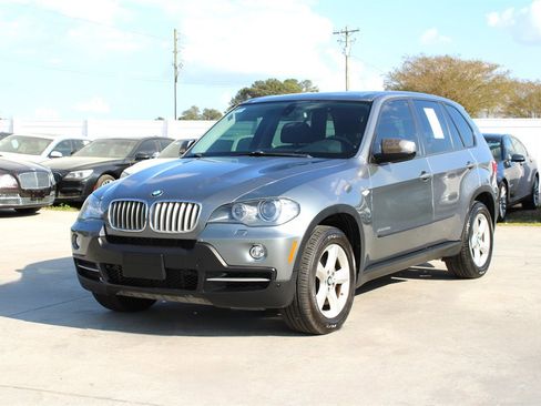 Used 2010 BMW X5 xDrive35d AWD/4WD image 3