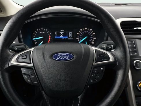 Used 2020 Ford Fusion S image 25