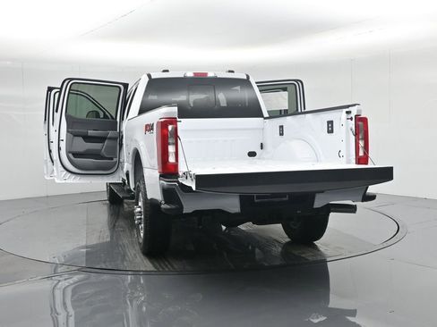 New 2026 Ford F250 XLT w/ FX4 Off-Road Package AWD/4WD image 37