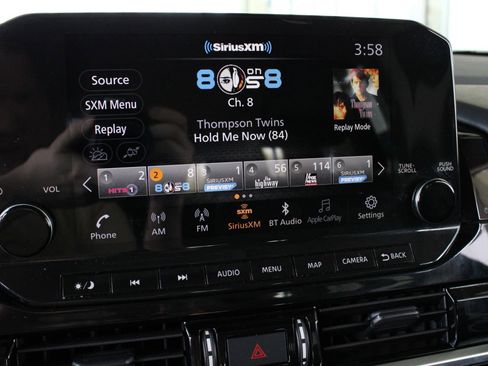 Used 2024 Nissan Pathfinder SL w/ Cargo Package AWD/4WD image 31