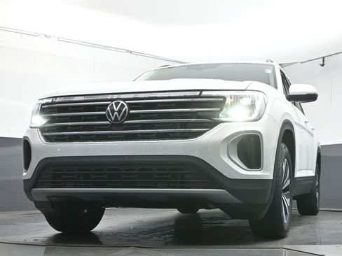 New 2026 Volkswagen Atlas SE FWD image 29