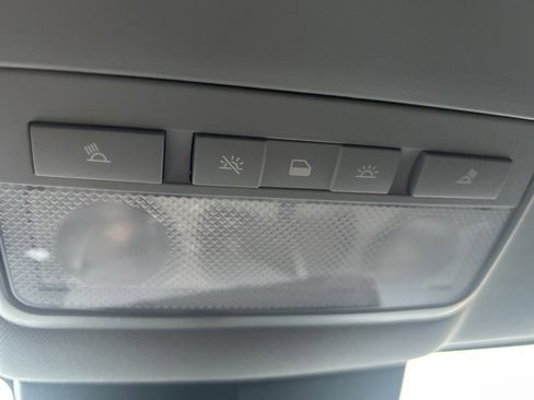 Used 2019 Chevrolet Trax LS w/ Tint and Cruise Package image 31