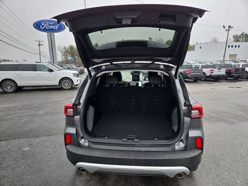 Certified 2023 Ford Escape Platinum w/ Premium Technology Package AWD/4WD image 3