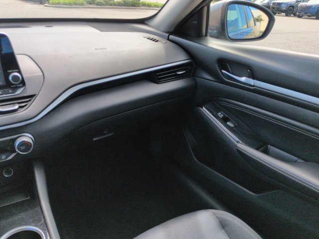 Used 2021 Nissan Altima 2.5 SV FWD image 17
