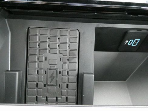 New 2026 Ford F250 Lariat image 26